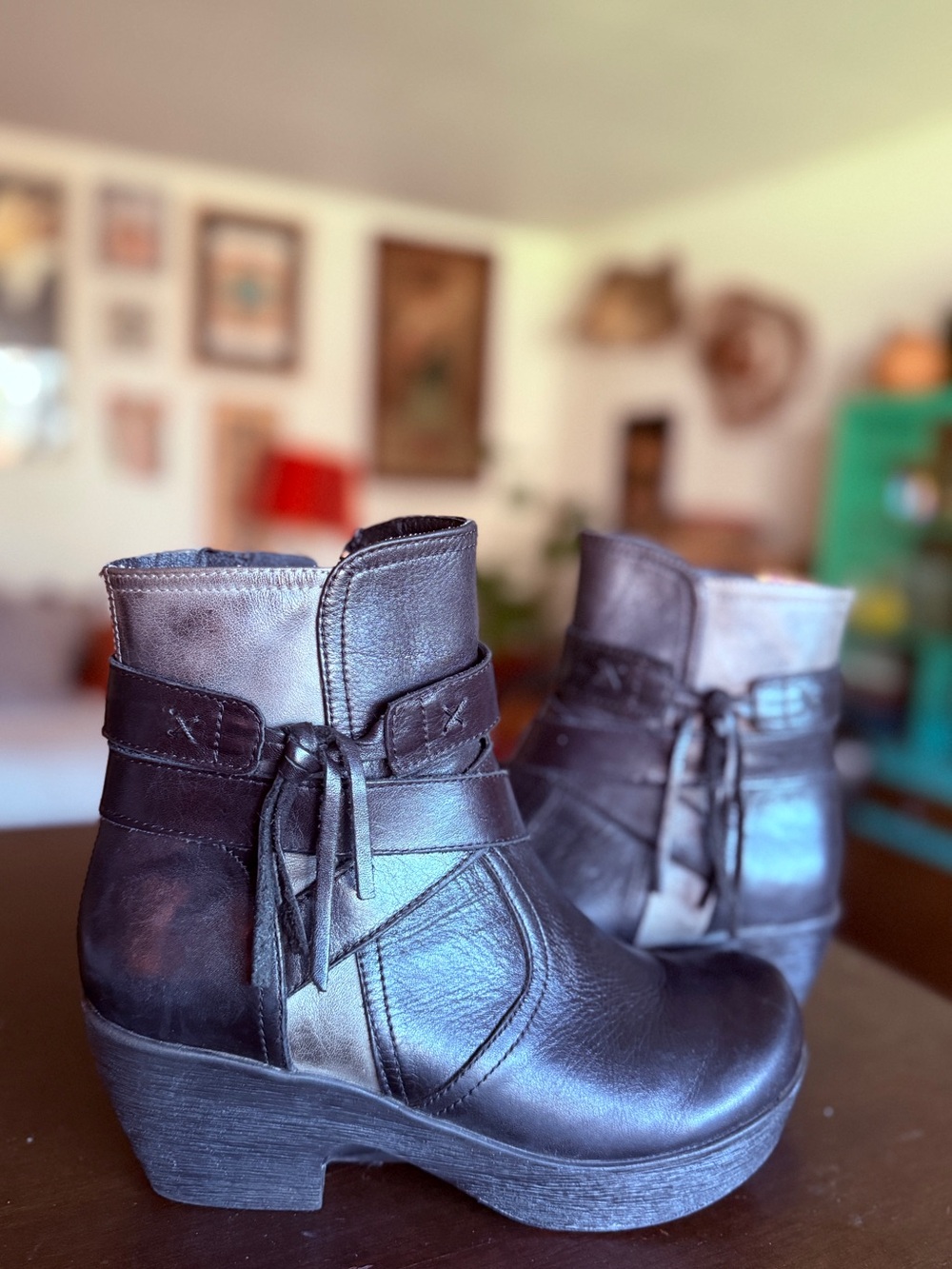 JAFA Women's Distressed two tone Leather Ankle Boots